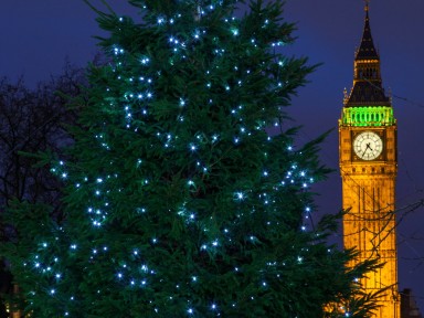 Лондон в сиянии ханукальных и рождественских огней